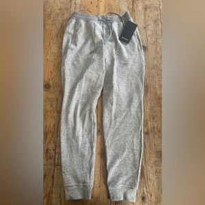 Lululemon Men’s At Ease Jogger - textured grey - medium - NWT